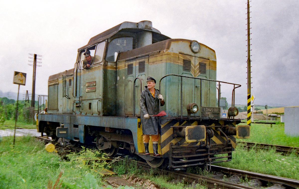 [1200x760] LDH45-017a.jpg