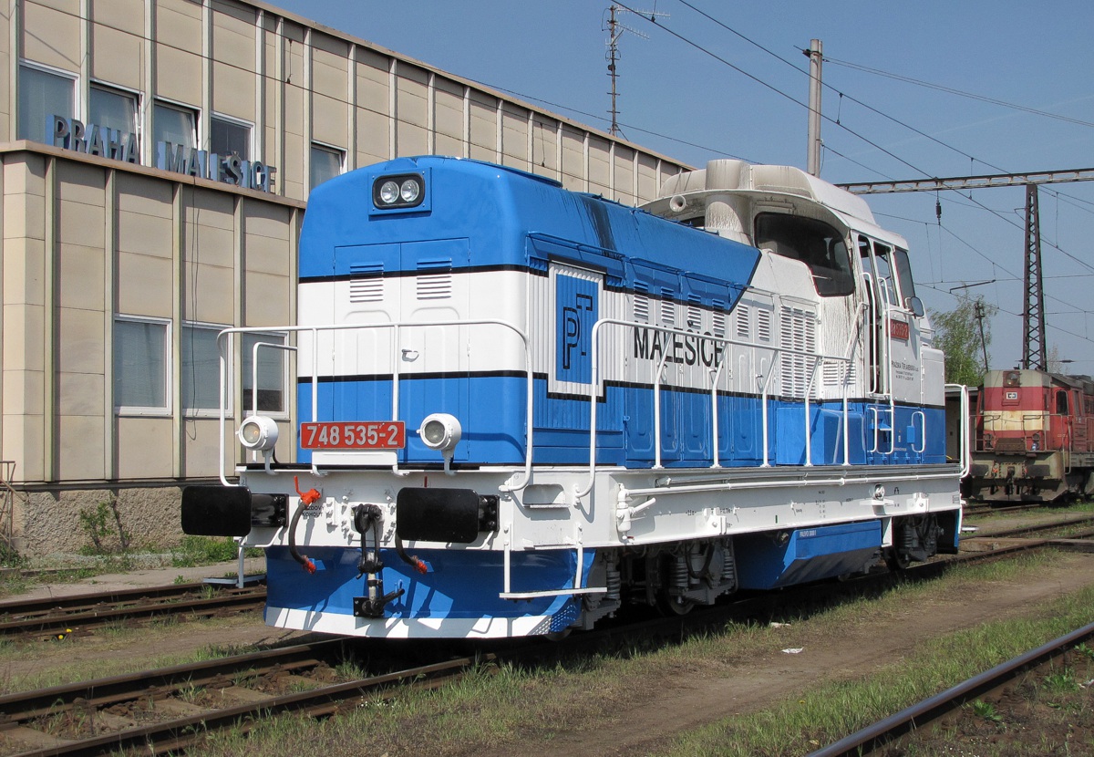 [1200x830] 748535m.jpg