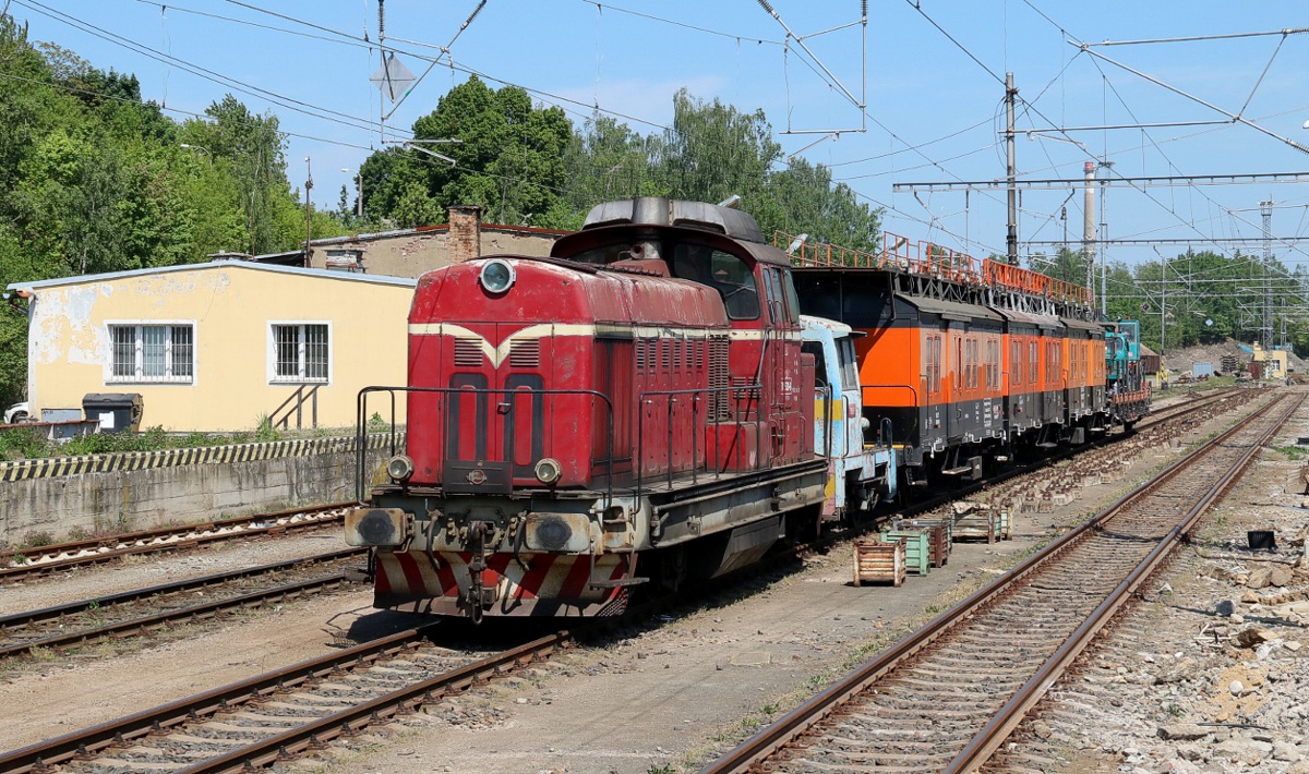 [1200x710] 748538k.jpg