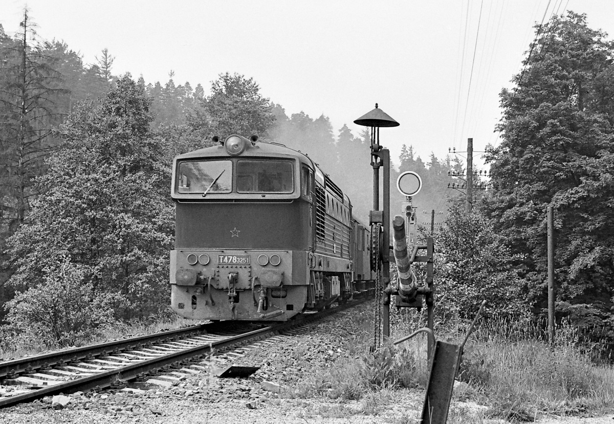 [1200x830] 753251a.jpg