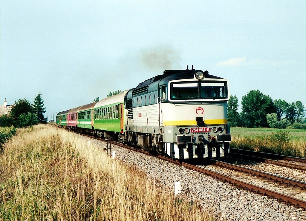 [1024x740] 754004a.jpg