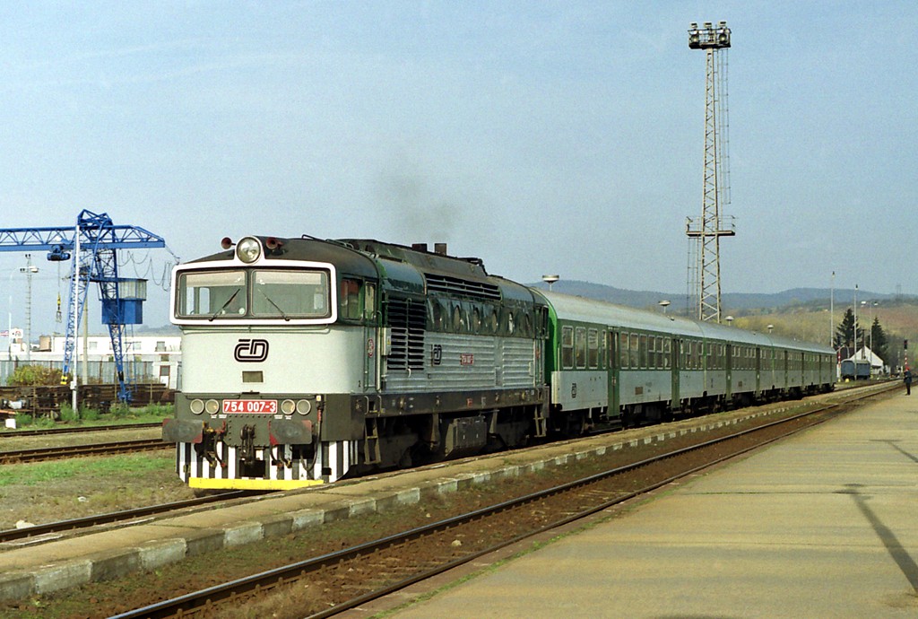 [1024x690] 754007a.jpg