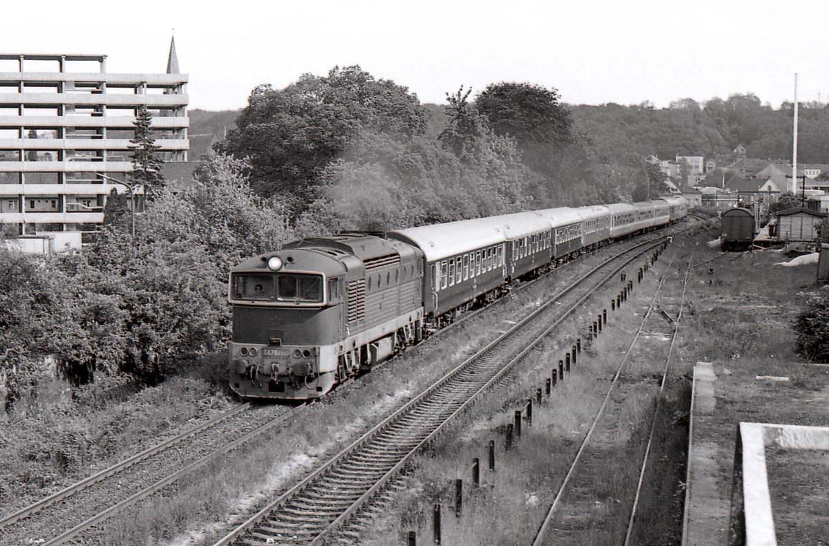 [1200x790] 754040g.jpg