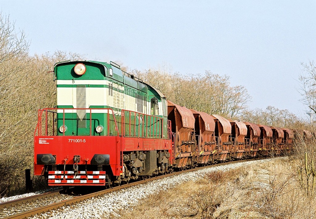 [1024x710] 771001e.jpg