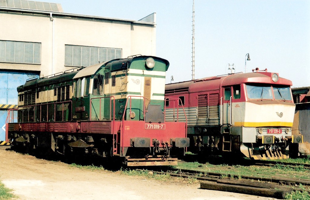 [1024x660] 771019a.jpg