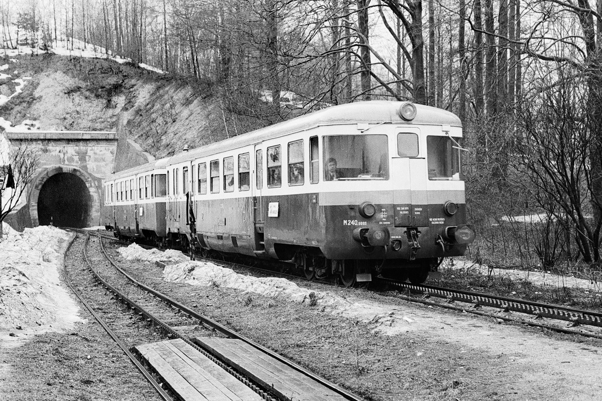 [1200x800] 820009g.jpg