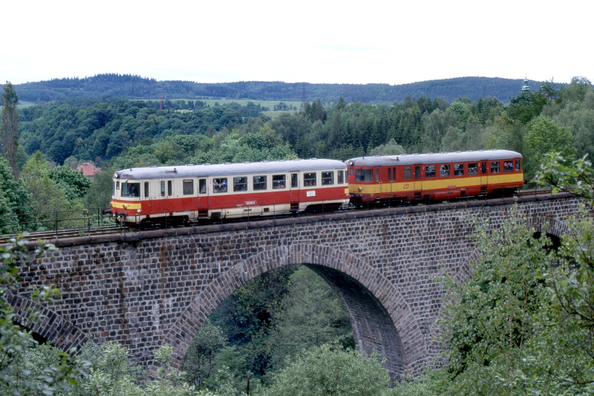 [1200x800] 820100g.jpg