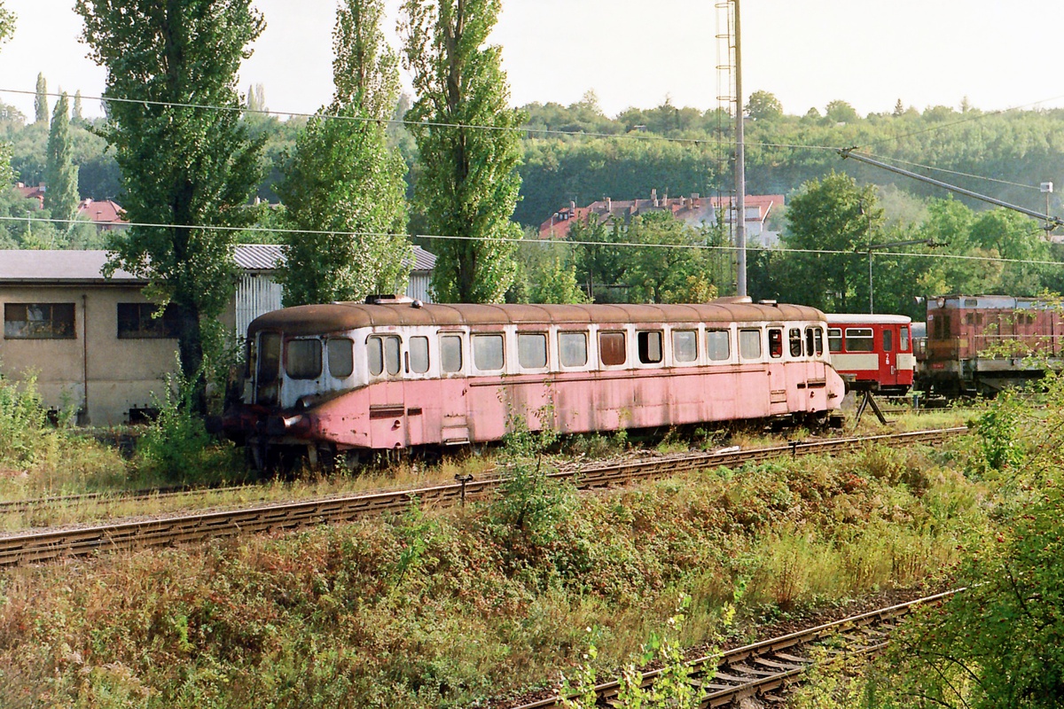 [1200x800] 825001_g.jpg