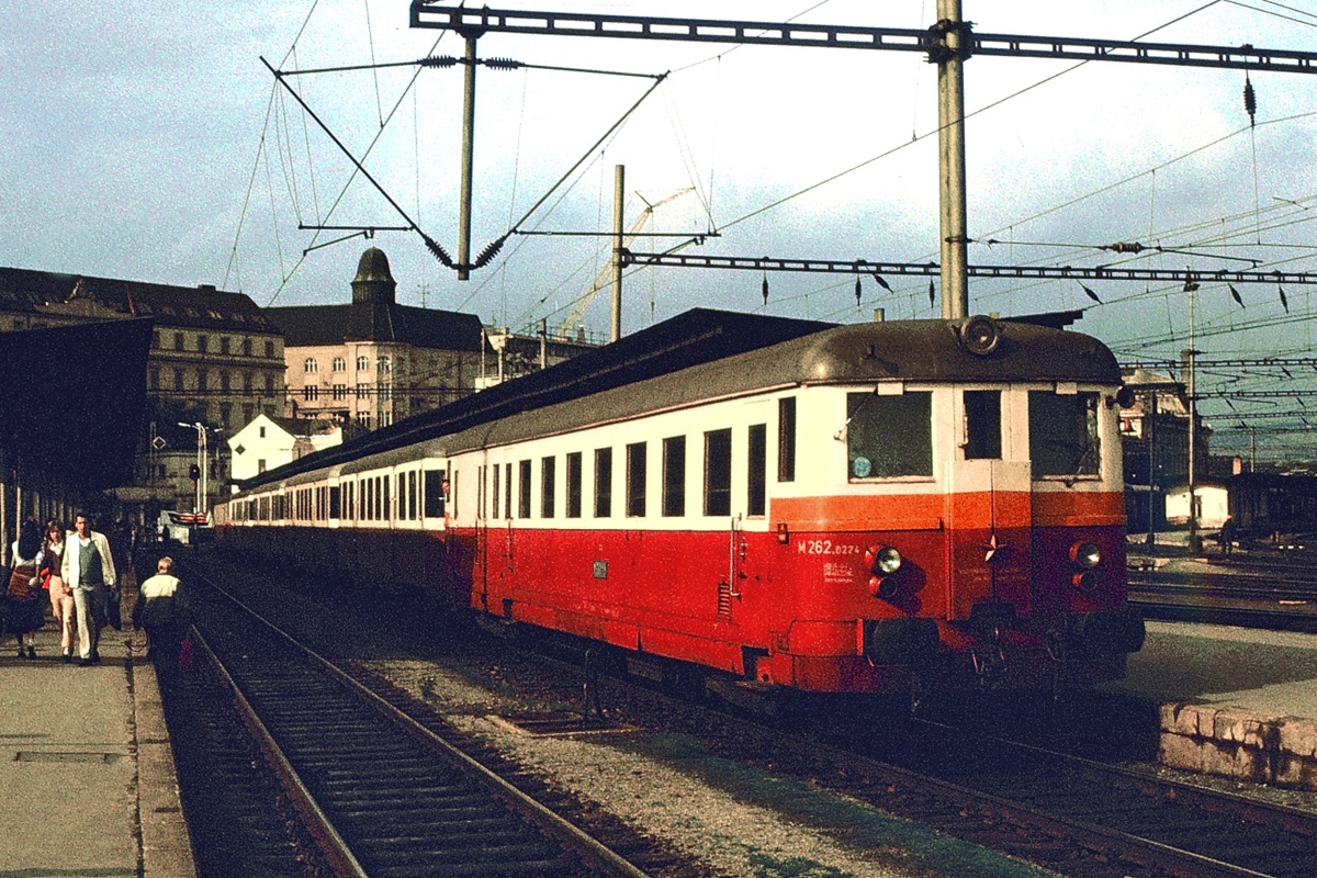 [1200x800] 830224c.jpg