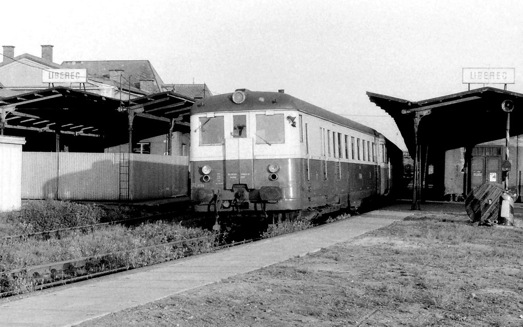 [1024x640] 830235b.jpg