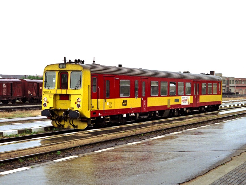 [800x600] 842001b.jpg