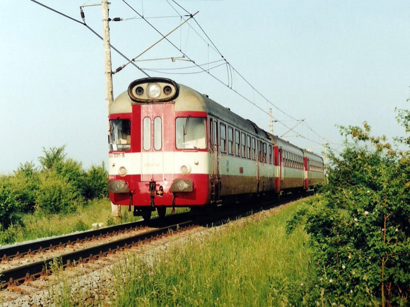 [800x600] 850031a.jpg