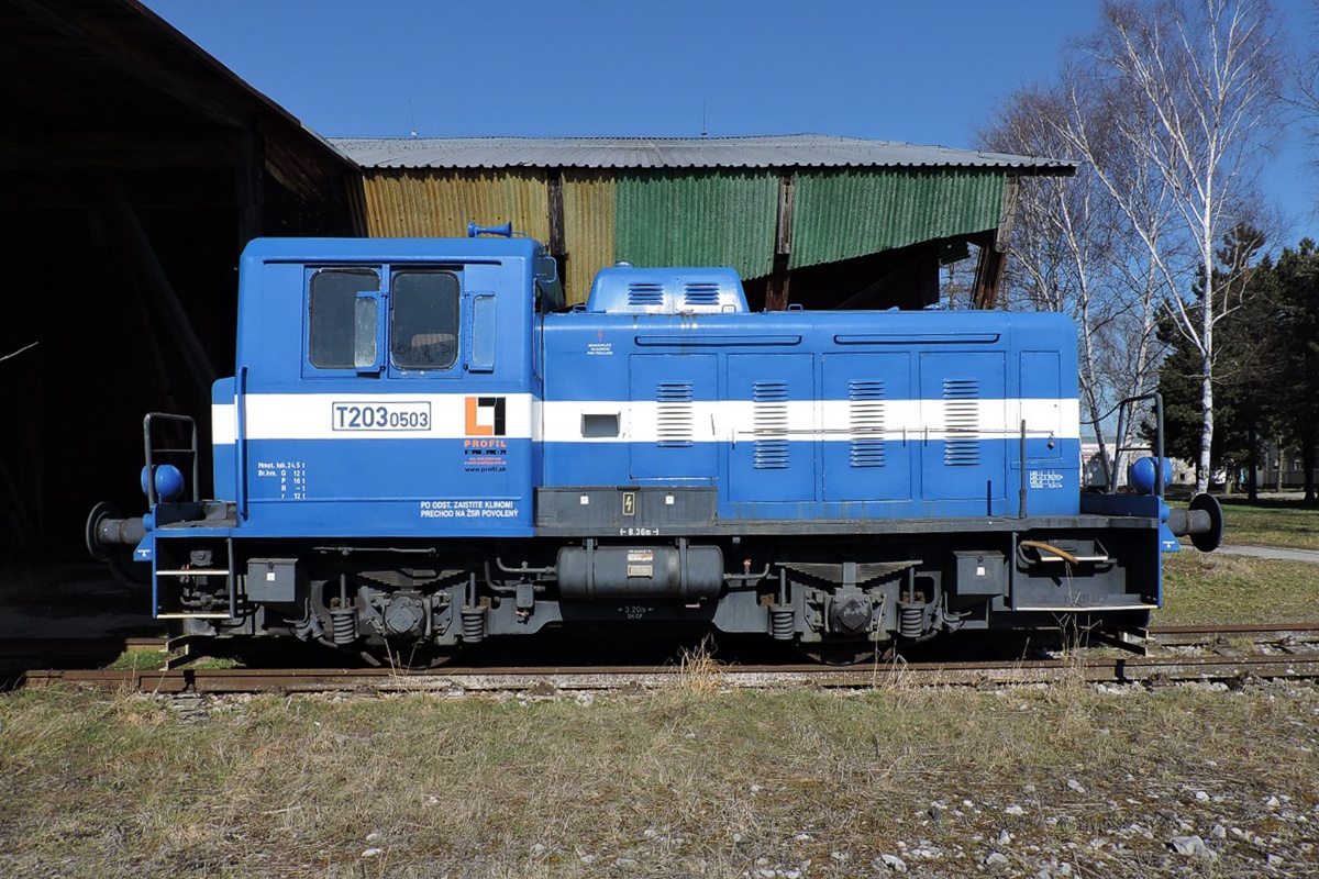 [1200x800] T2030503b.jpg