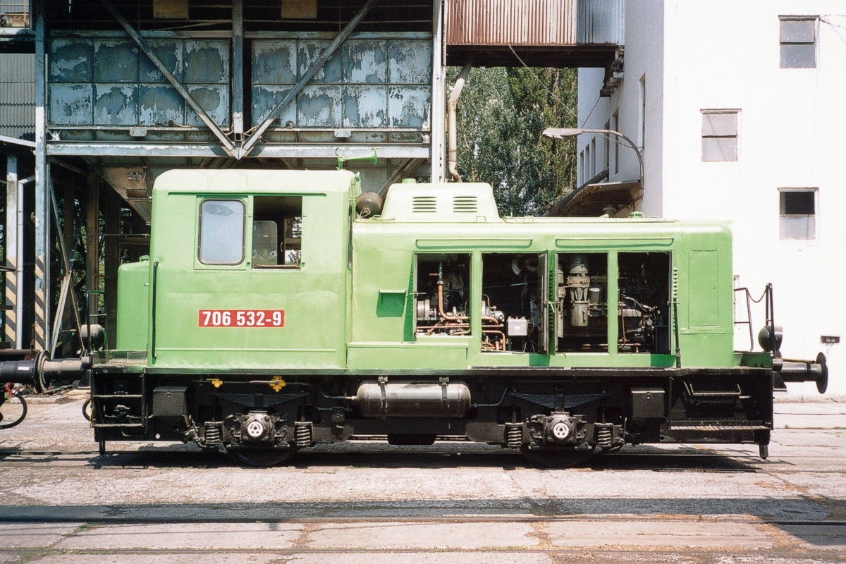 [1200x800] T2030532c.jpg