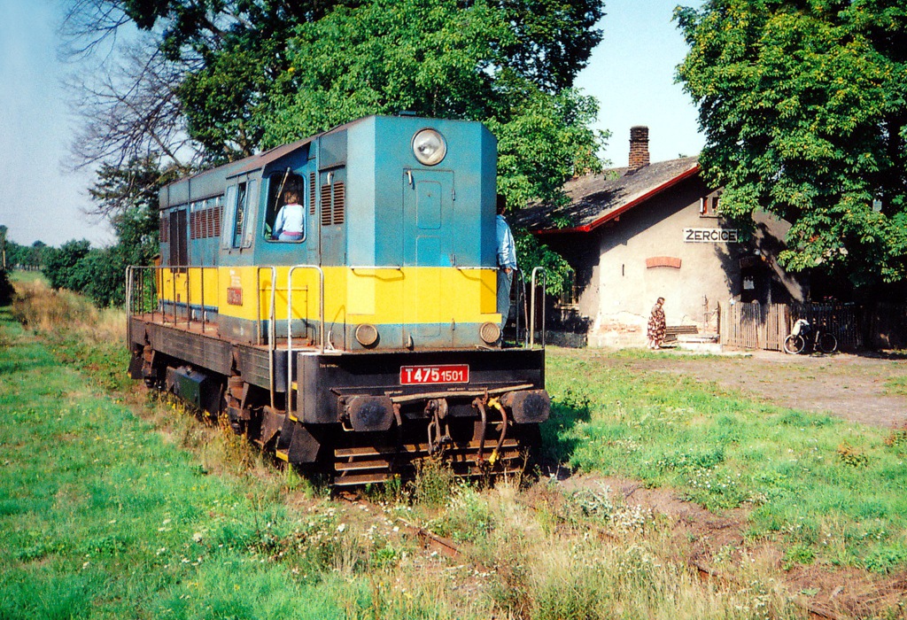 [1024x700] 744501d.jpg