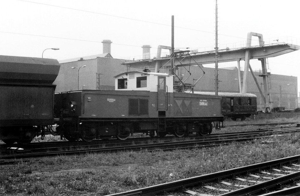 [1024x670] 106501m.jpg