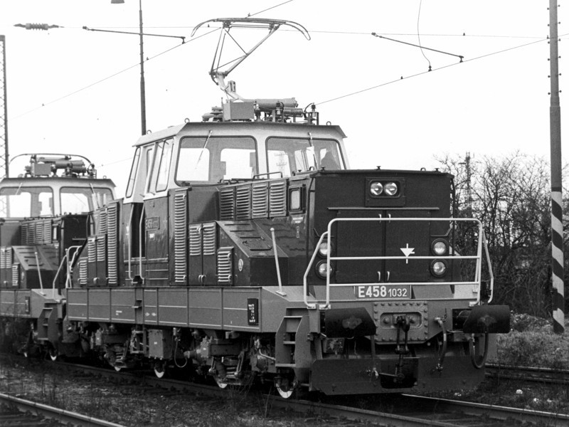 [800x600] 111032a.jpg