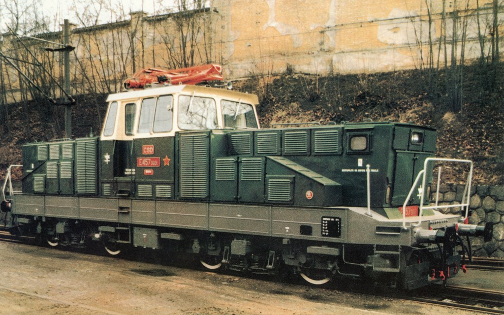 [1024x640] 112001c.jpg