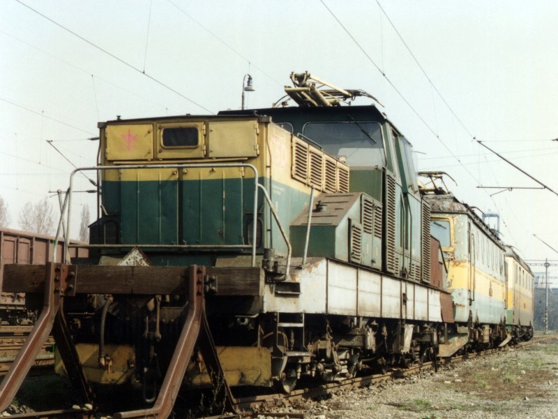 [800x600] 112001f.jpg