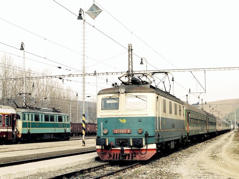 [800x600] 121007d.jpg