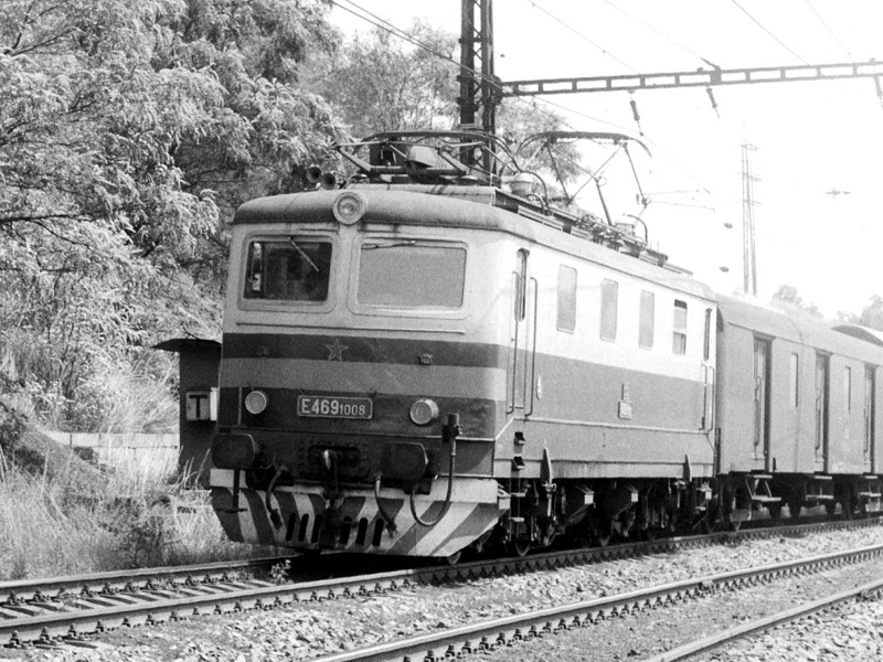 [800x600] 121008a.jpg