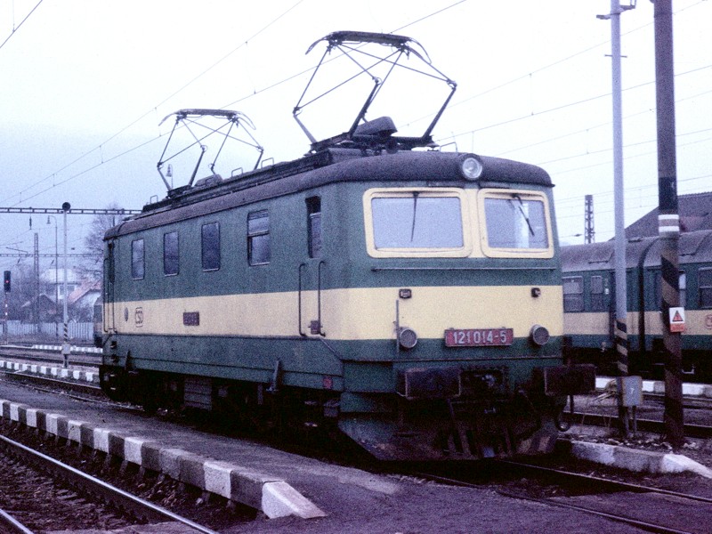 [800x600] 121014b.jpg