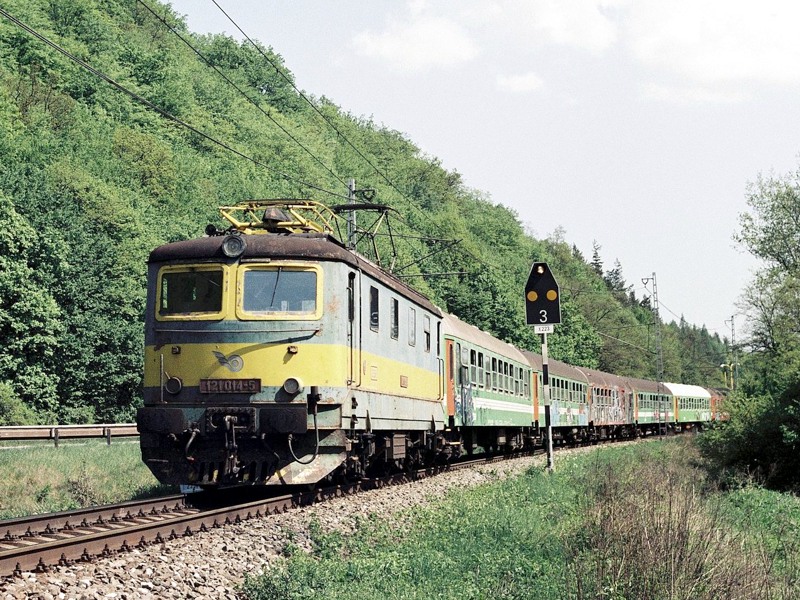 [800x600] 121014d.jpg