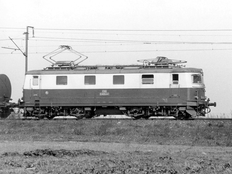 [800x600] 121018a.jpg