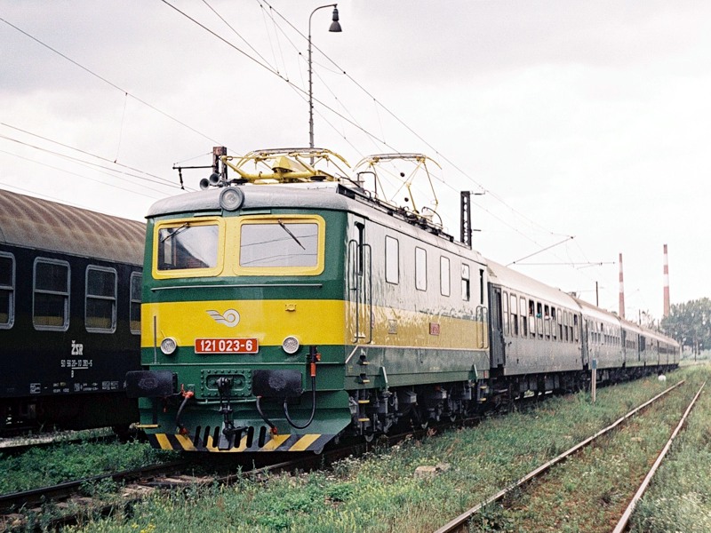 [800x600] 121023a.jpg