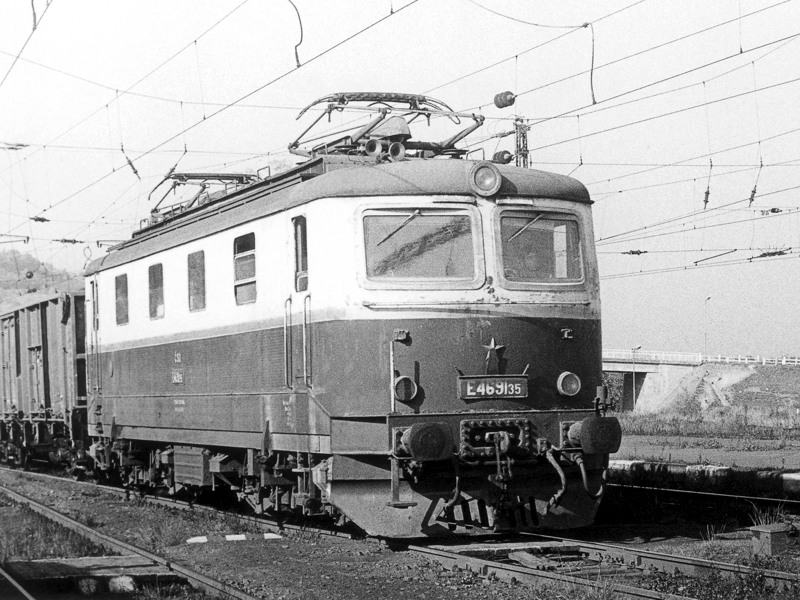 [800x600] 121035a.jpg