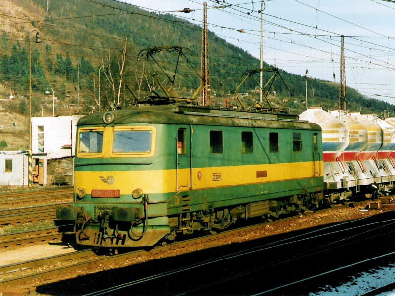 [800x600] 121040a.jpg