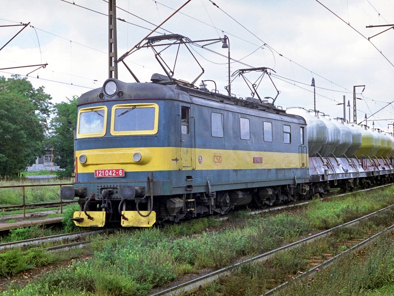 [800x600] 121042a.jpg