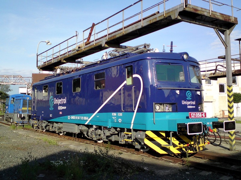 [800x600] 121056UNIa.jpg