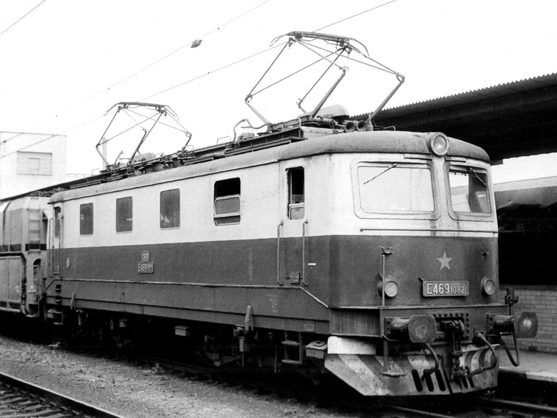 [800x600] 121082a.jpg