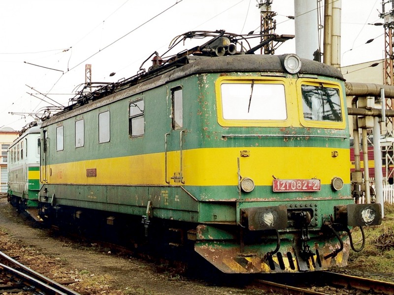 [800x600] 121082b.jpg