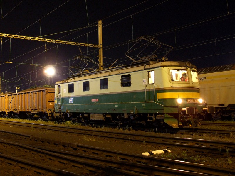 [800x600] 121083a.jpg