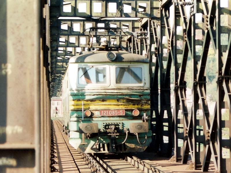 [800x600] 121085e.jpg