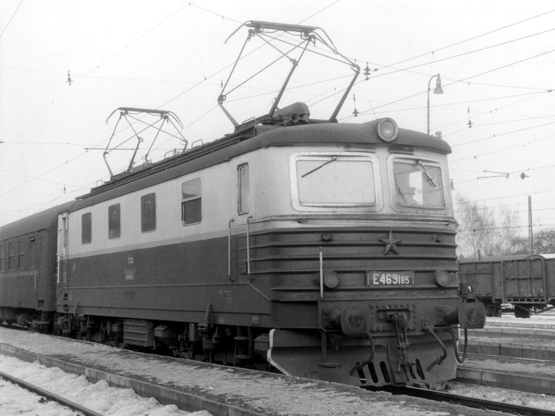 [800x600] 121085f.jpg