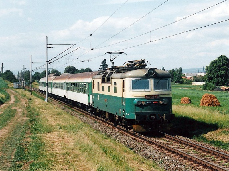 [800x600] 130002a.jpg