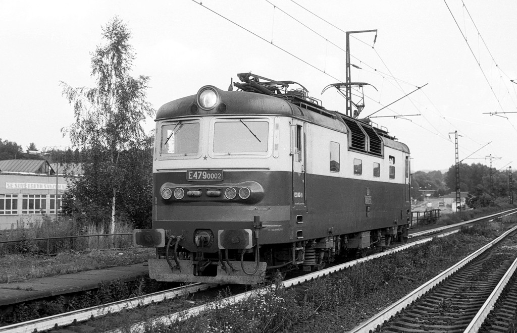 [1024x660] 130002e.jpg