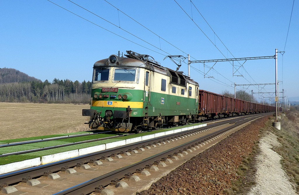 [1024x670] 130007f.jpg