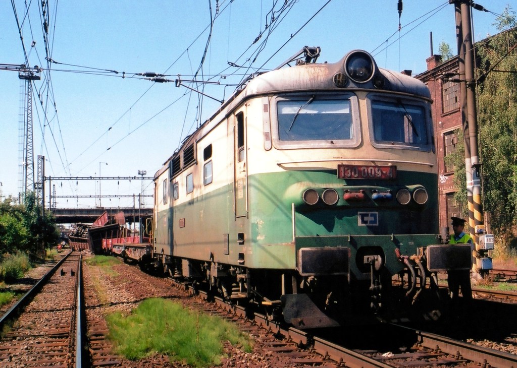 [1024x730] 130009e.jpg