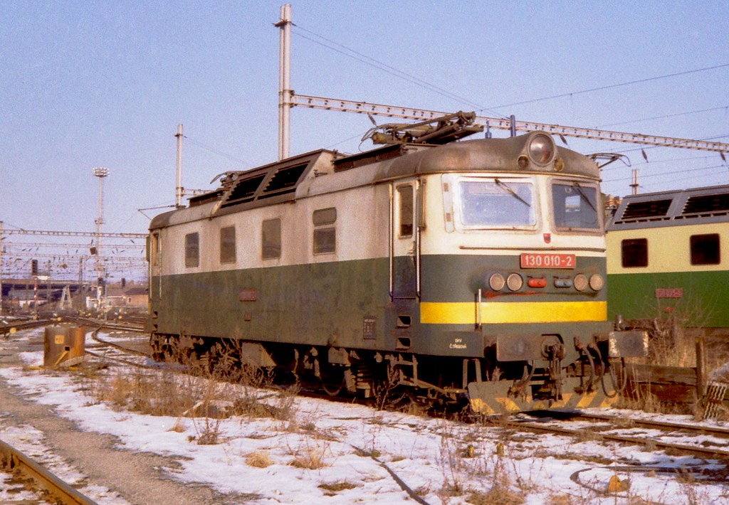 [1024x710] 130010b.jpg