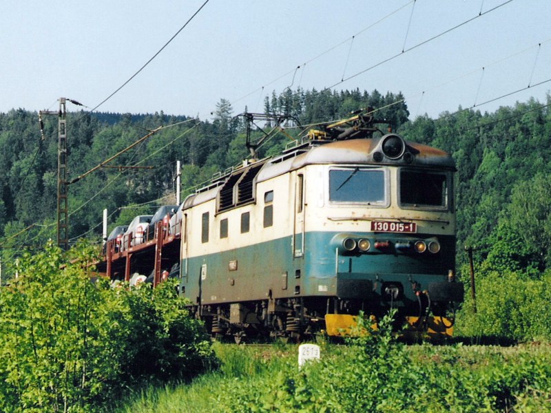 [800x600] 130015a.jpg