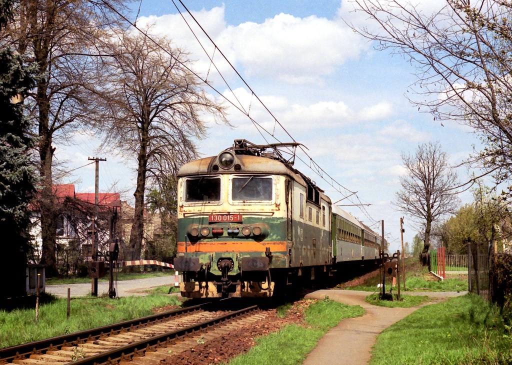 [1024x730] 130015b.jpg