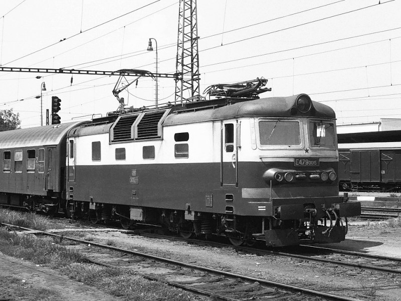 [800x600] 130015d.jpg