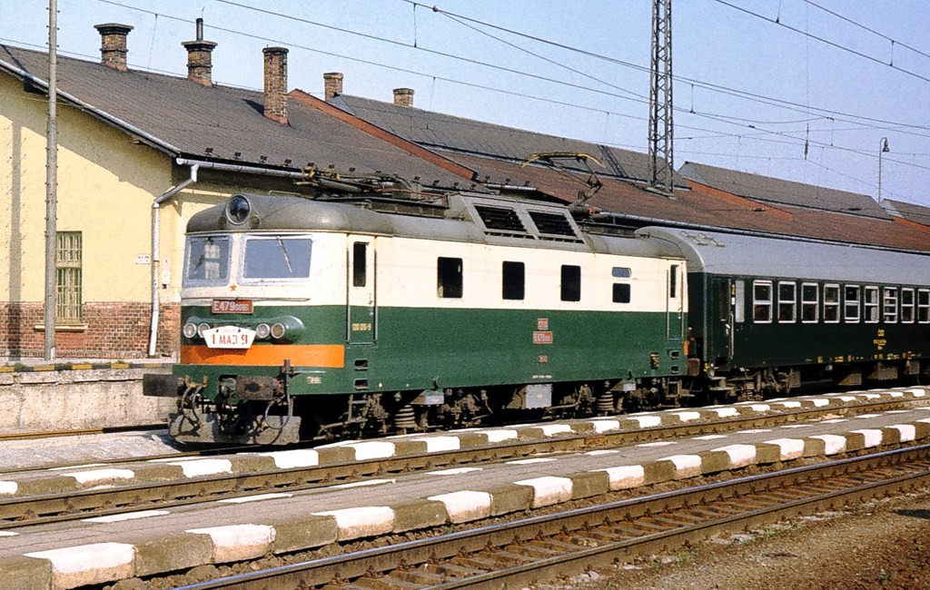 [1024x650] 130016d.jpg