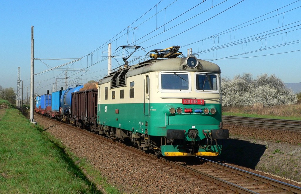 [1024x660] 130018b.jpg