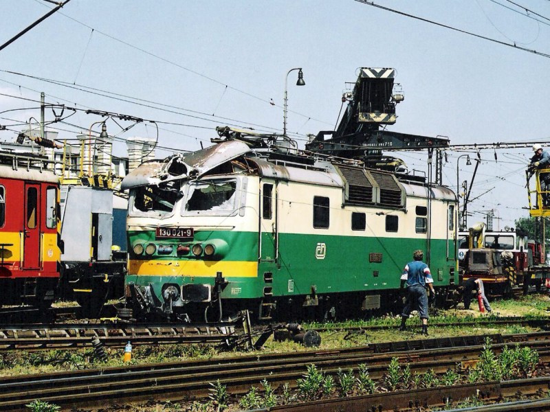 [800x600] 130021b.jpg