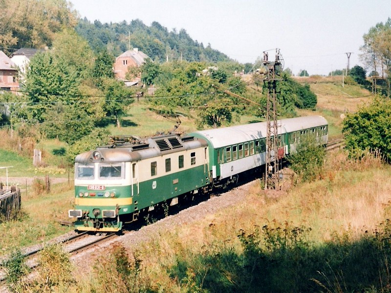 [800x600] 130031b.jpg